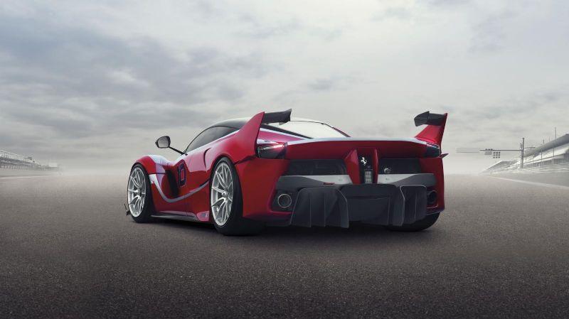 laferrrari back