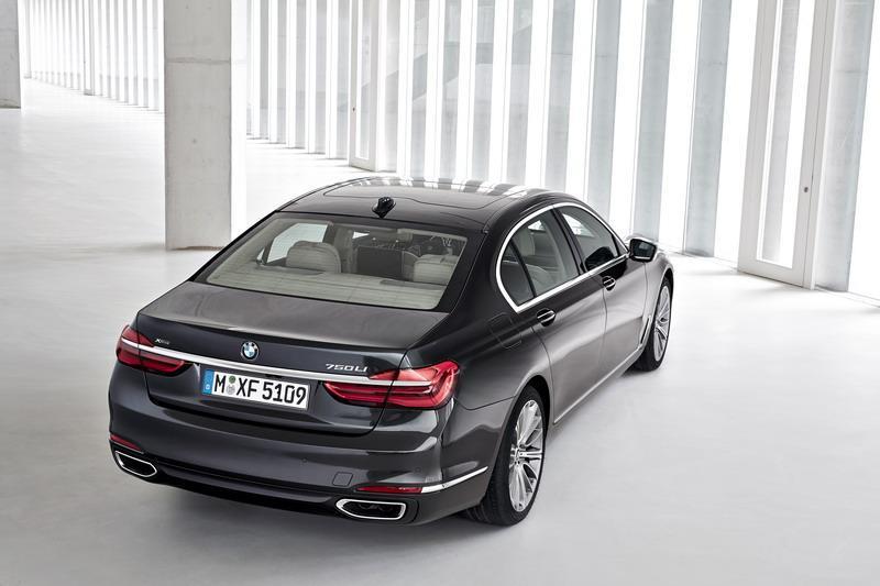 bmw7zad