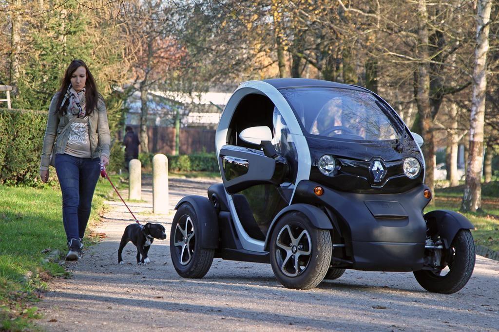 renault twizy 19