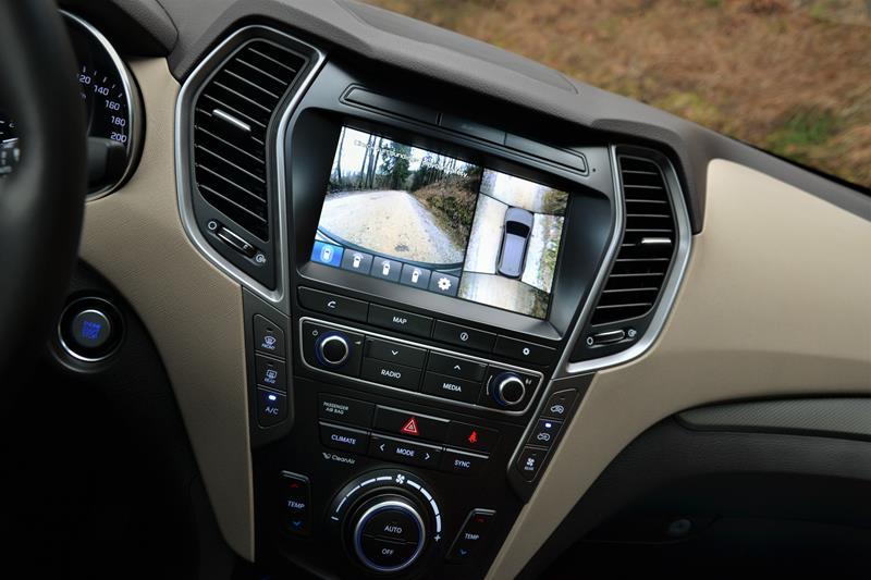 hyundai-grand-santa-fe-7