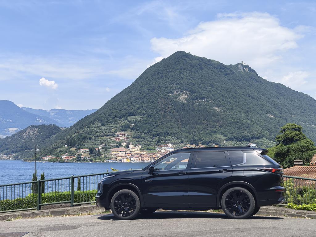 Mitsubishi Outlander 2.4 PHEV Black Edition